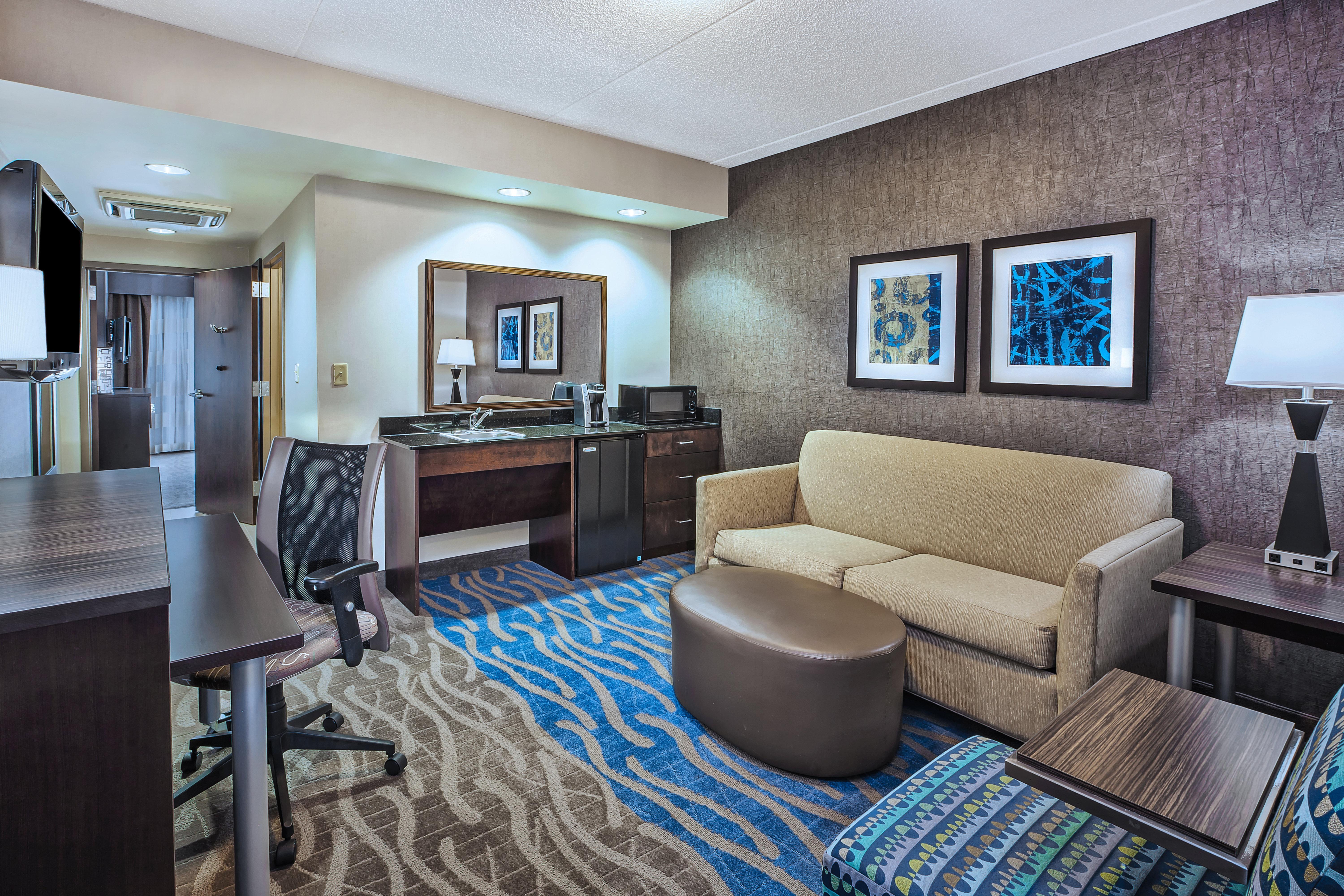 Holiday Inn Express & Suites Dayton South - I-675 By Ihg Shanersville Exterior photo