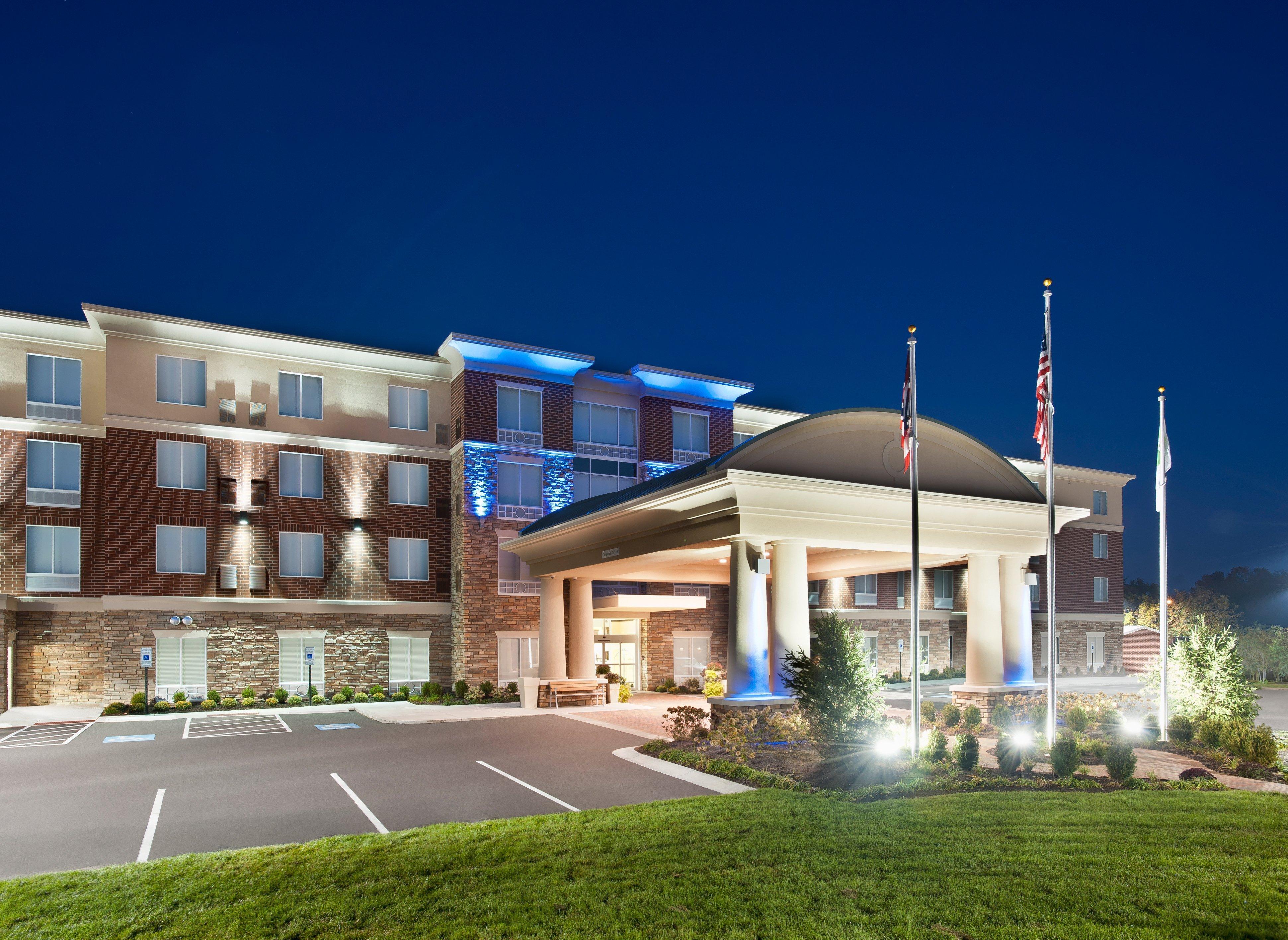 Holiday Inn Express & Suites Dayton South - I-675 By Ihg Shanersville Exterior photo